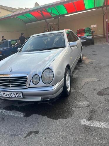 Mercedes E 230 1996, 405,000 km - 2.3 l - Gəncə
