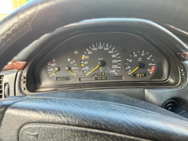 Mercedes E 230 1996, 405,000 km - 2.3 l - Gəncə