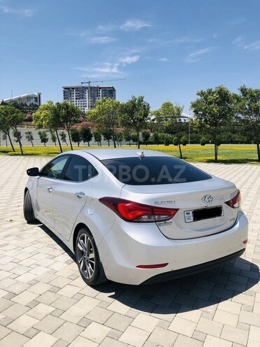 Hyundai Elantra 2014, 196,348 km - 1.8 l - Bakı