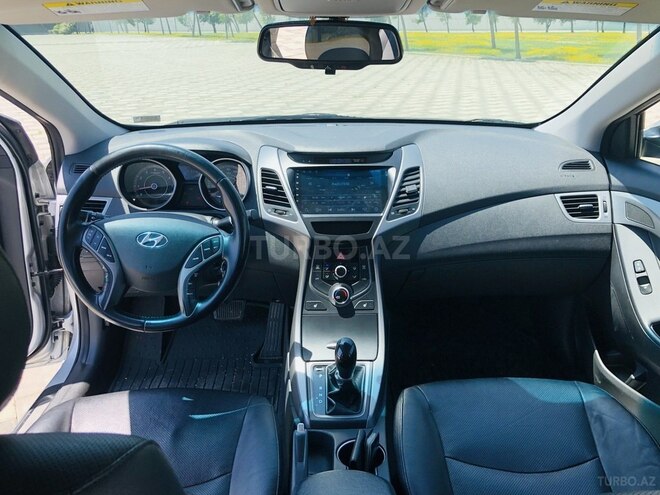 Hyundai Elantra 2014, 196,348 km - 1.8 l - Bakı