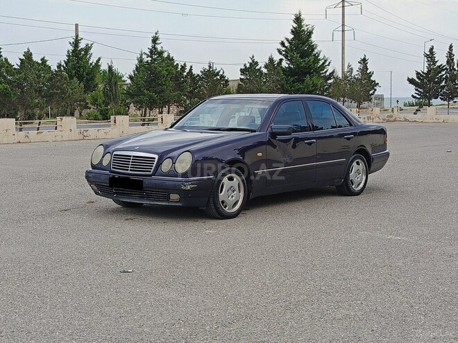 Mercedes E 240 1998, 417,000 km - 2.4 л - Sumqayıt