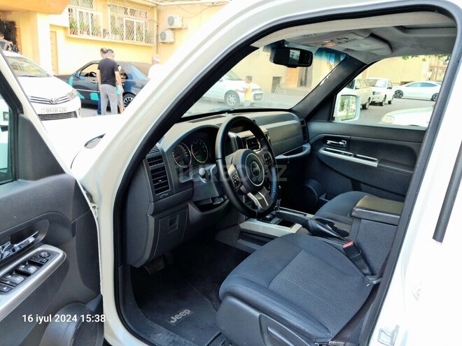 Jeep Cherokee 2011, 205,000 km - 3.7 l - Bakı