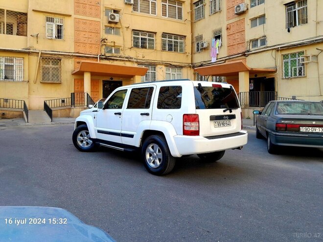 Jeep Cherokee 2011, 205,000 km - 3.7 l - Bakı