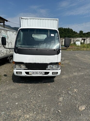 Isuzu NKR 55 L 2008, 165,000 km - 2.8 l - Zaqatala
