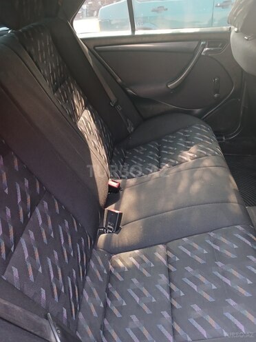 Mercedes C 180 1997, 200,000 km - 1.8 l - Gəncə