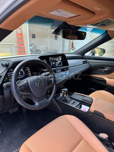 Lexus ES 300h 2022, 38,000 km - 2.5 l - Bakı