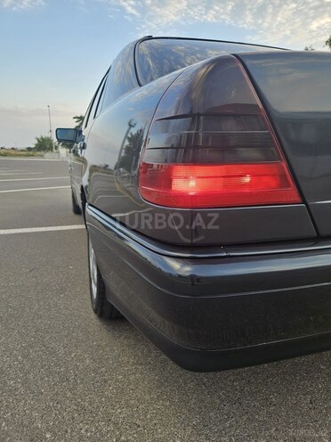 Mercedes C 180 1999, 355,310 km - 1.8 l - Bakı