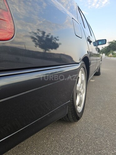 Mercedes C 180 1999, 355,310 km - 1.8 l - Bakı
