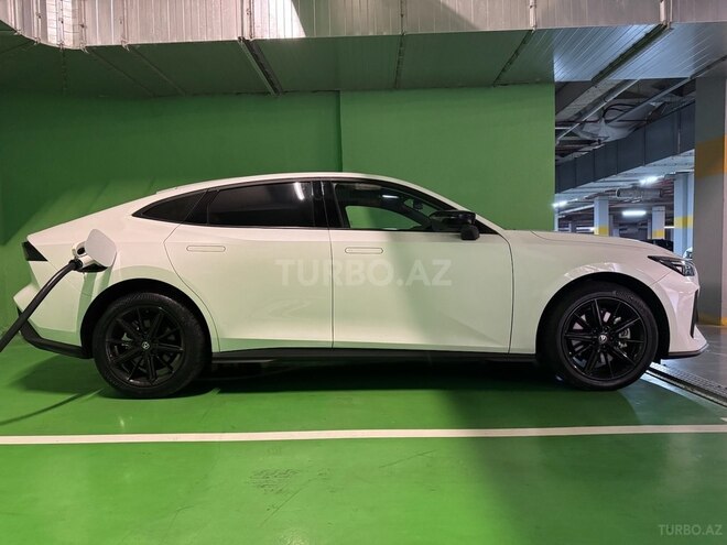 Changan Uni-V 2023, 37,400 km - 1.5 л - Bakı