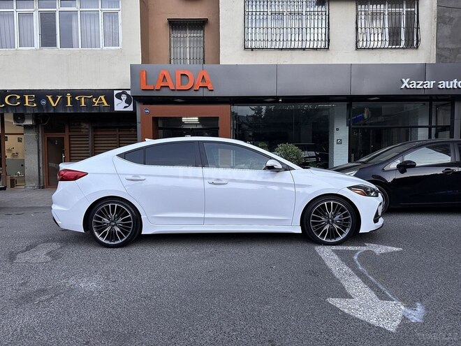 Hyundai Elantra 2018, 109,435 km - 1.6 l - Bakı