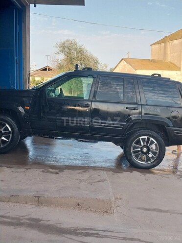 Jeep Grand Cherokee 1998, 255,000 km - 3.1 л - Saatlı
