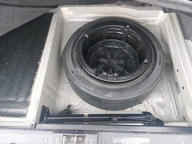 Mercedes E 240 1998, 310,000 km - 2.4 l - Gəncə