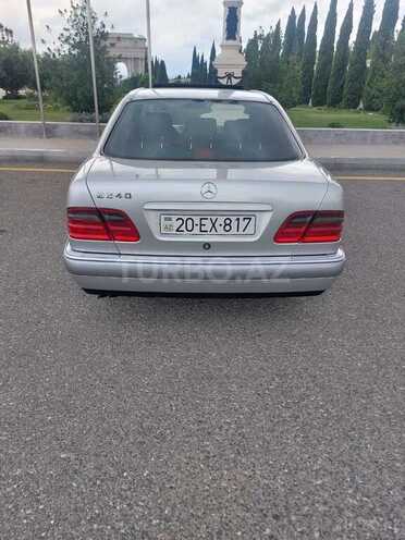Mercedes E 240 1998, 310,000 km - 2.4 l - Gəncə