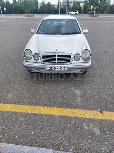 Mercedes E 240 1998, 310,000 km - 2.4 l - Gəncə