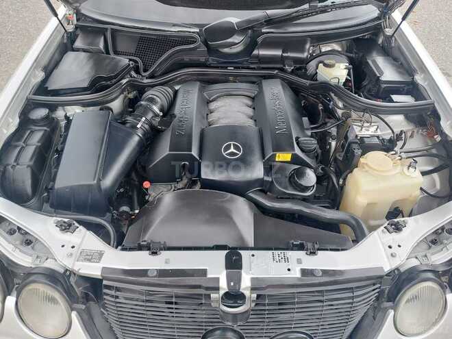 Mercedes E 240 1998, 310,000 km - 2.4 l - Gəncə
