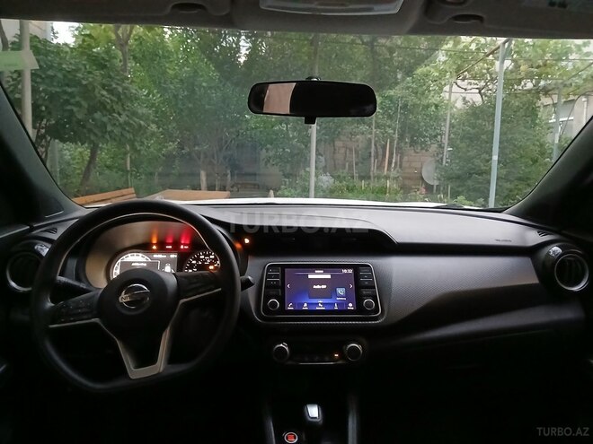 Nissan Kicks 2018, 121,505 km - 1.6 l - Bakı