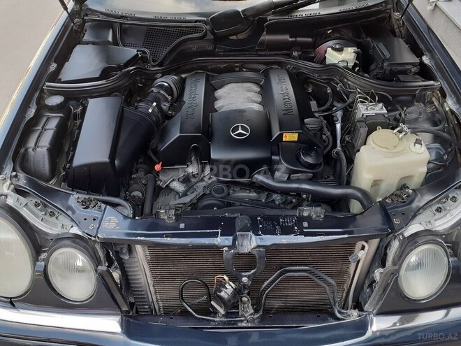 Mercedes E 240 1999, 356,200 km - 2.4 l - Sabirabad