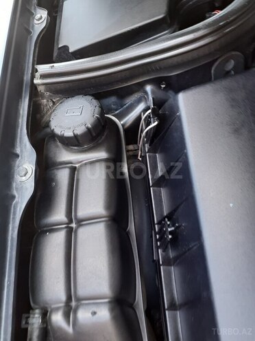 Mercedes E 240 1999, 356,200 km - 2.4 l - Sabirabad