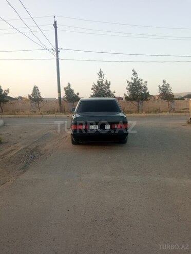 Mercedes 190 1991, 296,321 km - 2.5 l - Şirvan