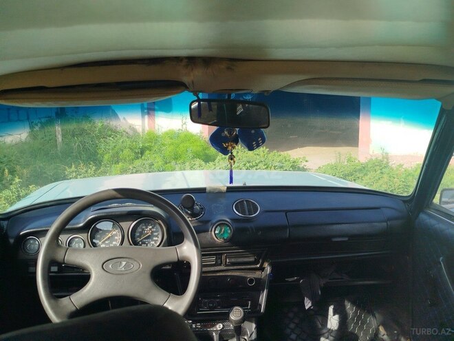 LADA (VAZ) 2106 1991, 250,000 km - 1.3 l - Salyan