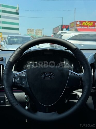Hyundai i30 2008, 297,000 km - 1.4 л - Bakı