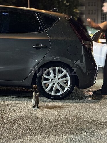 Hyundai i30 2008, 297,000 km - 1.4 л - Bakı