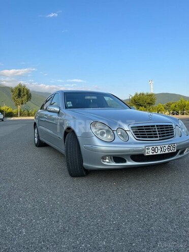 Mercedes E 220 d 2002, 369,700 km - 2.2 l - Bakı