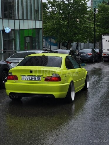 BMW 325 2001, 393,000 km - 2.5 l - Bakı