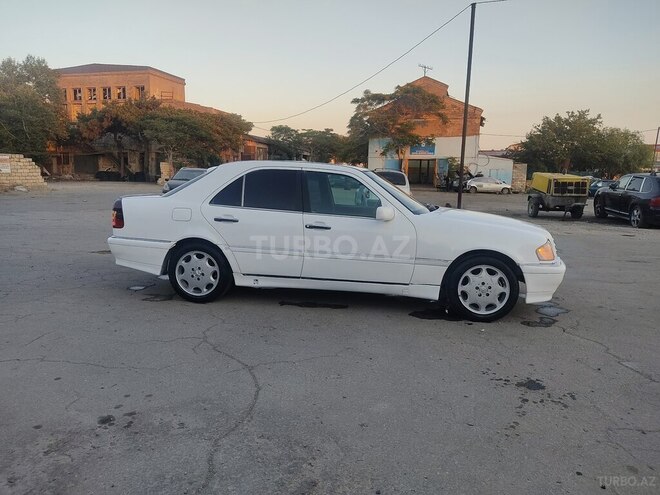 Mercedes C 200 1994, 2,222,222 km - 2.0 l - Bakı
