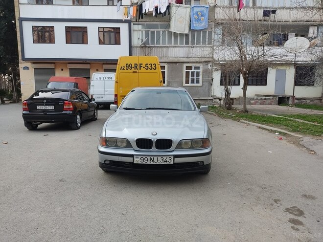 BMW 528 1997, 10,400 km - 2.8 l - Şirvan