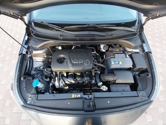 Hyundai Accent 2018, 107,890 km - 1.6 л - Şirvan