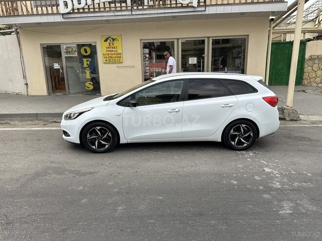 Kia Ceed 2014, 180,000 km - 1.6 l - Bakı