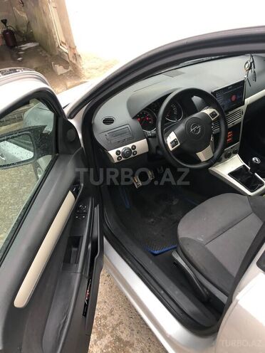 Opel Astra 2008, 157,000 km - 1.6 l - Gəncə