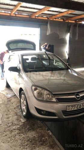 Opel Astra 2008, 157,000 km - 1.6 l - Gəncə