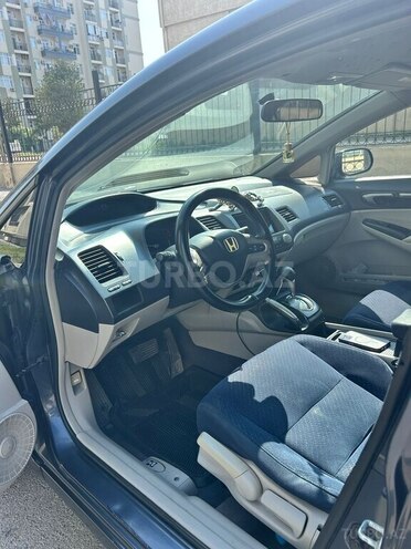 Honda Civic 2007, 380,000 km - 1.3 l - Gəncə