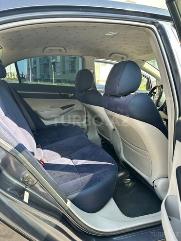 Honda Civic 2007, 380,000 km - 1.3 l - Gəncə