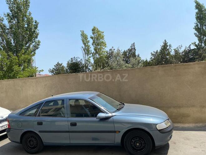 Opel Vectra 1998, 310,000 km - 1.8 l - Bakı