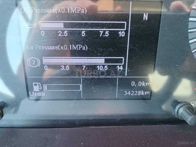 HOWO Sinotruk 2023, 34,200 km - 9.0 l - Bakı