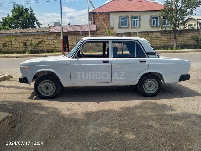 LADA (VAZ) 2107 1998, 98,642 km - 1.6 л - Quba