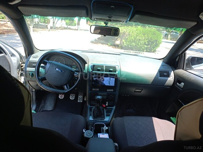 Ford Mondeo 2004, 244,999 km - 2.0 l - Sumqayıt