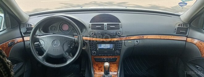 Mercedes E 220 d 2003, 437,288 km - 2.2 l - Qəbələ