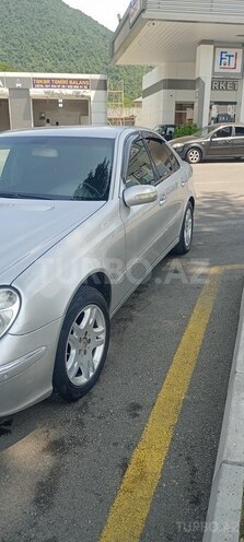 Mercedes E 220 d 2003, 437,288 km - 2.2 l - Qəbələ