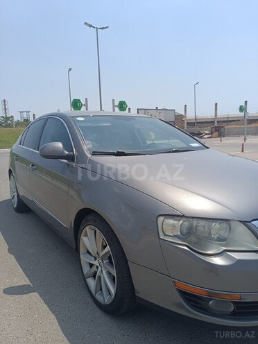 Volkswagen Passat 2006, 201,000 km - 2.0 l - Bakı