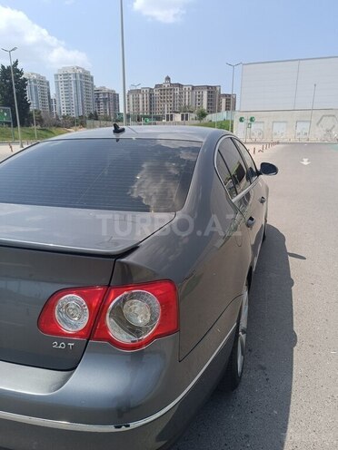 Volkswagen Passat 2006, 201,000 km - 2.0 l - Bakı