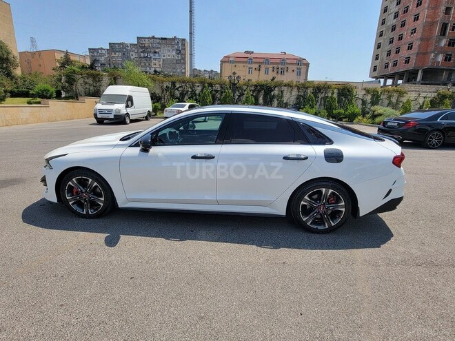 Kia K5-6