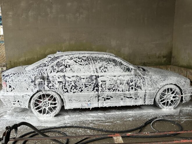 BMW 525 2000, 260,000 km - 2.5 l - Hacıqabul