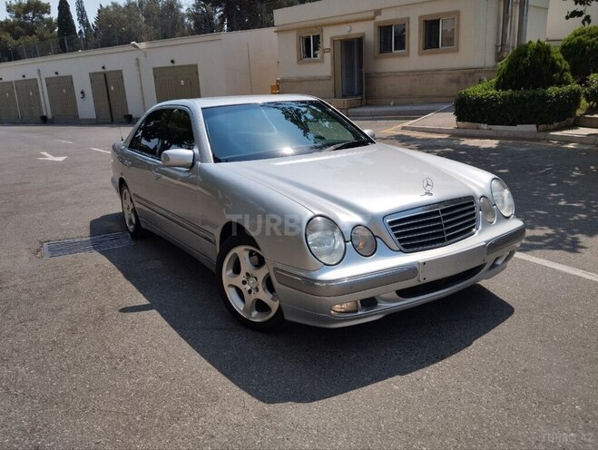 Mercedes E 280 2001, 278,455 km - 2.8 л - Bakı