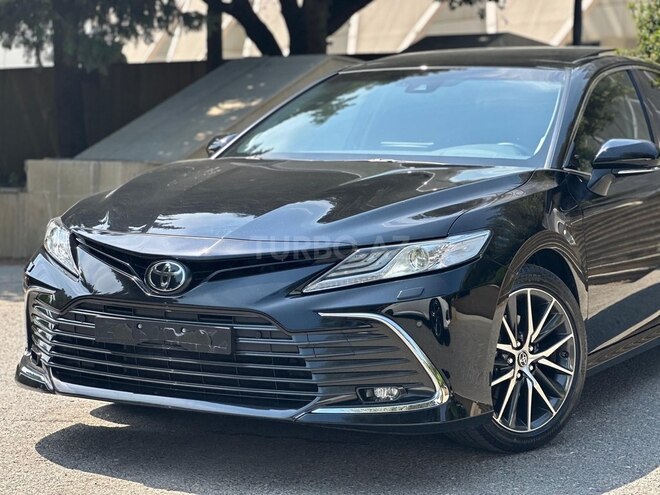 Toyota Camry 2023, 21,982 km - 2.5 л - Bakı
