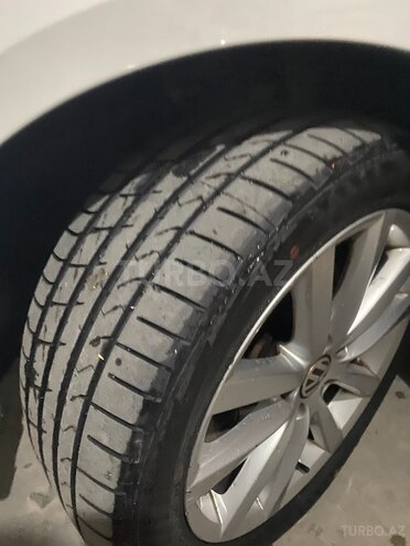 Volkswagen Passat 2011, 199,000 km - 1.8 l - Sumqayıt