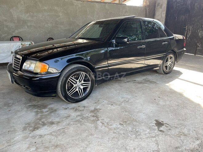 Mercedes C 230 2024, 205,000 km - 2.3 l - Quba